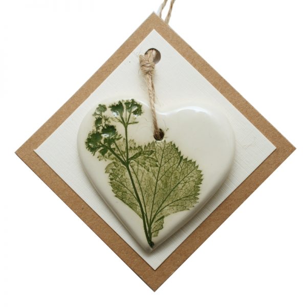 Pressed leaf small heart green-1